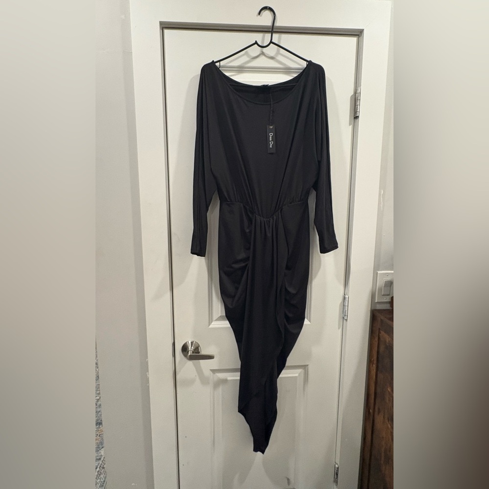 Draped Black Long-Sleeve Midi Dress with Gathered Waist Detail